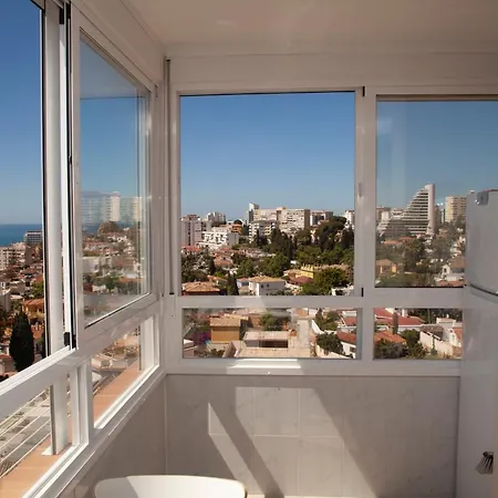 Estudio Con Vistas Al Mar Y Montana Apartment Benalmadena